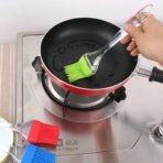 Cake Mixer Spatula and Pastry Brush Set Tools for Effortless Mixing, Smooth Cake Preparation, and Precise Pastry Application in the Kitchen - Image 2
